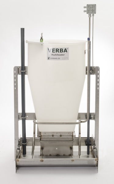 A00-4174 Multifeeder für Mastschweine Multifeeder-Futtertrog für Mastschweine